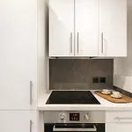 Eiffel Tower - Premium Apartment For 6 With Lift